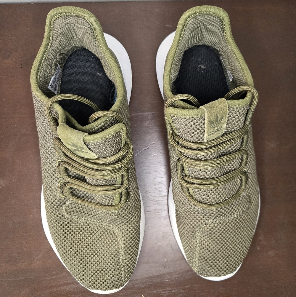 Adidas Army Green Knit Sneakers - Boys 6 or Womens 7.5 - Picture 3 of 11